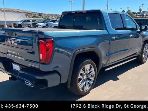Used 2025 GMC Sierra 1500 Denali AWD/4WD image 5