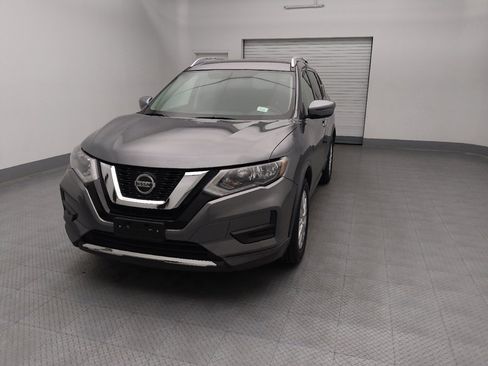 Used 2018 Nissan Rogue SV FWD image 15