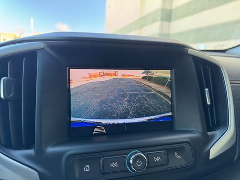 Used 2020 GMC Terrain SLE image 24