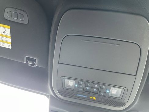 New 2026 Ford Expedition Tremor image 23