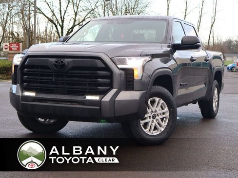 Used 2023 Toyota Tundra SR5 image 1