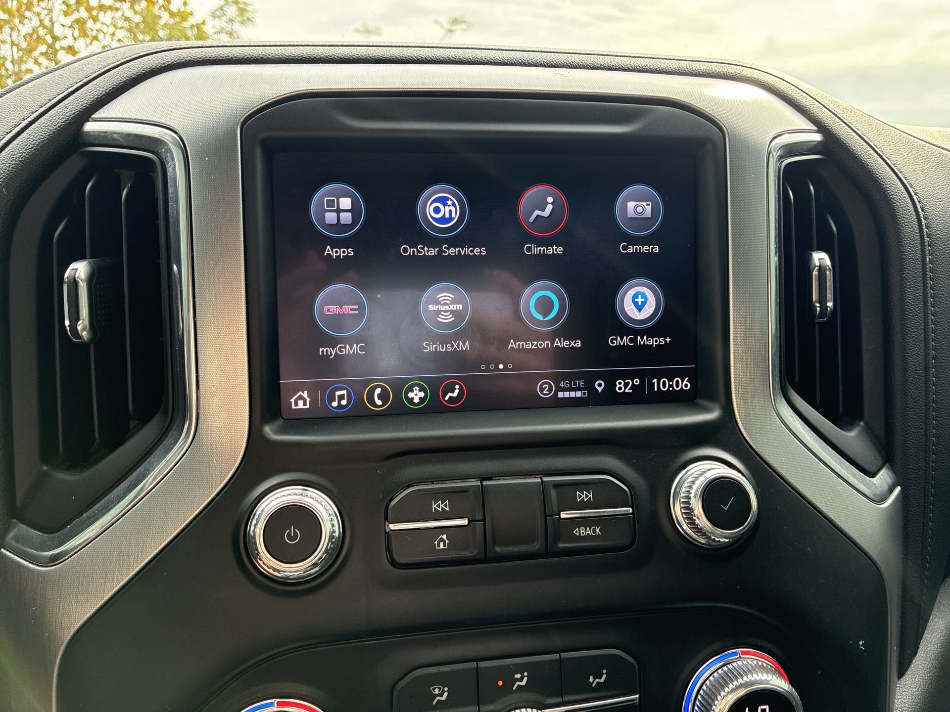 Certified 2021 GMC Sierra 1500 SLT w/ SLT Premium Package AWD/4WD image 20
