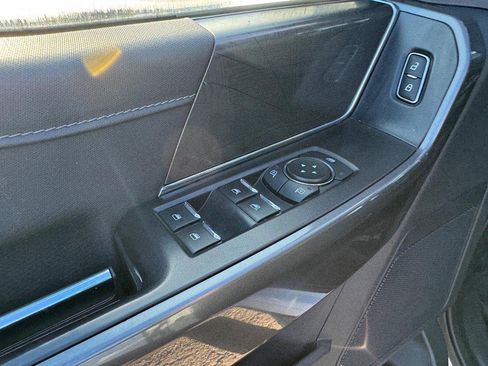 Used 2022 Ford F150 XLT w/ Equipment Group 302A High image 17