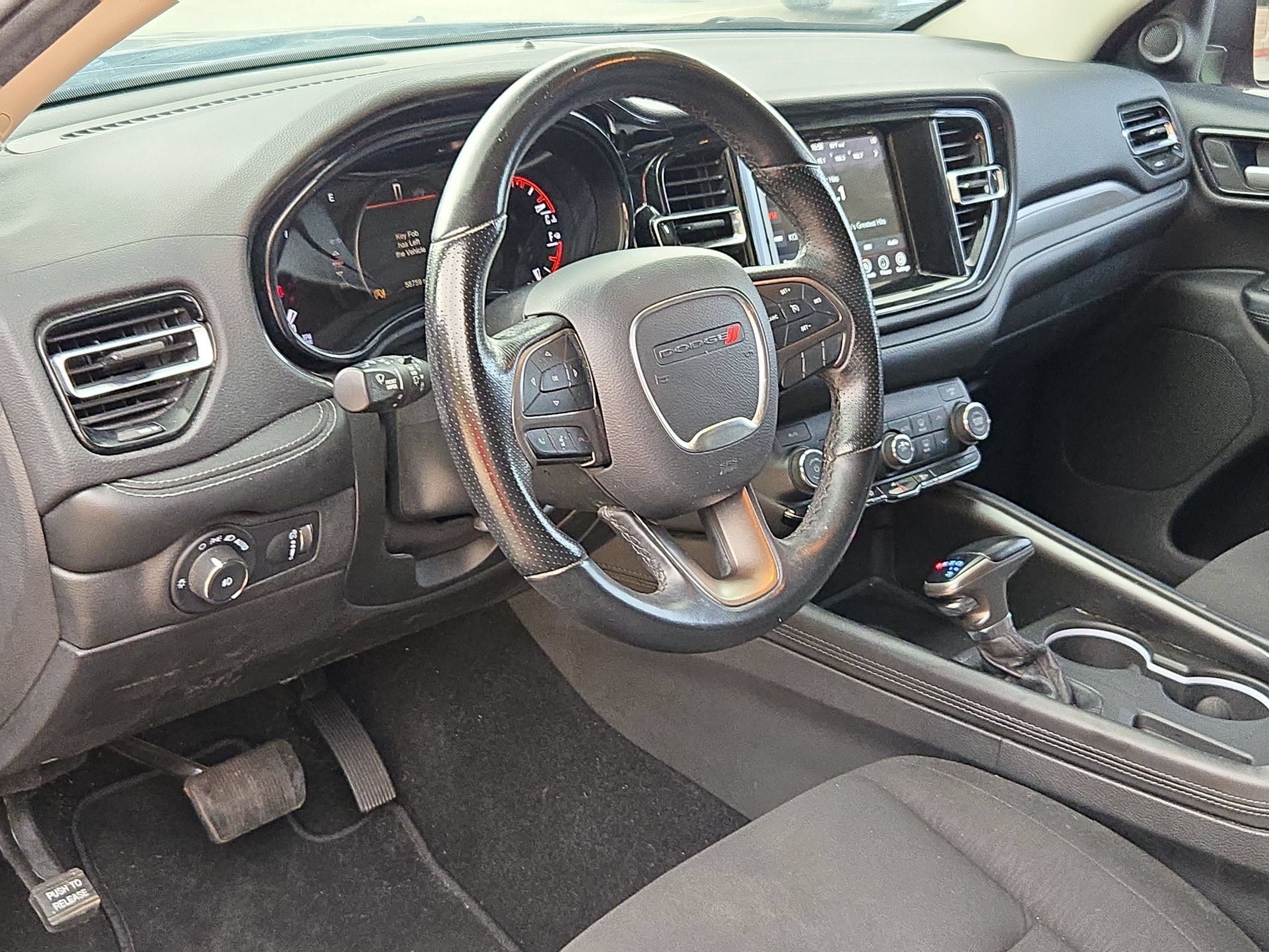 Used 2021 Dodge Durango SXT w/ 3rd Row Seating Group RWD image 12