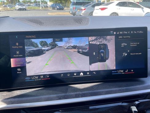 Used 2024 BMW X5 xDrive40i w/ Premium Package image 22