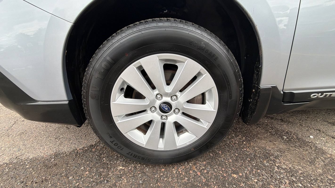Used 2019 Subaru Outback 2.5i Premium w/ Popular Package #2 AWD/4WD image 22