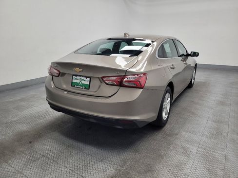 Used 2022 Chevrolet Malibu LT FWD image 9