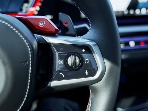 Used 2026 BMW M5 w/ Executive Package image 63