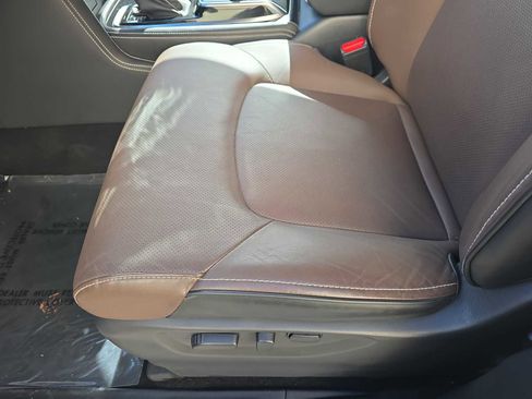 Certified 2024 INFINITI QX80 Premium Select w/ All-Season Package image 17