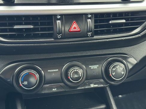 Used 2024 Kia Forte LXS image 16