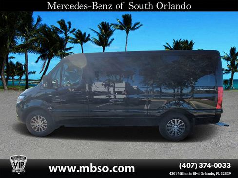 Used 2024 Mercedes-Benz Sprinter 144 Cargo image 6