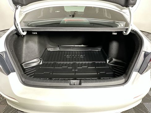 Used 2025 Honda Civic Sport image 29