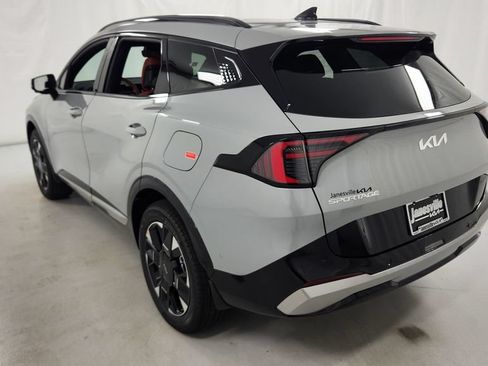 New 2026 Kia Sportage SX AWD/4WD image 5