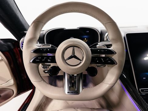 Used 2022 Mercedes-Benz SL 63 AMG 4MATIC image 12