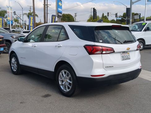 Certified 2024 Chevrolet Equinox LS image 6