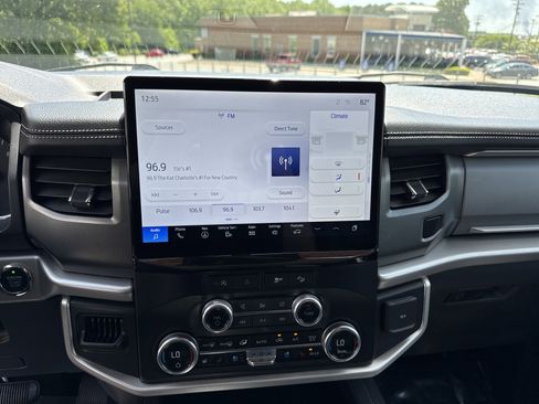 Used 2024 Ford Expedition Max XLT AWD/4WD image 23