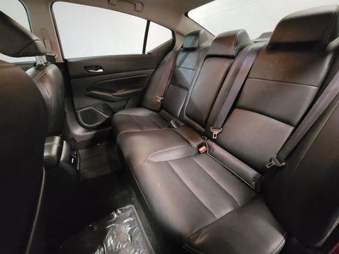 Used 2019 Nissan Altima 2.5 Platinum image 8