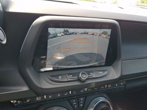 Used 2016 Chevrolet Camaro SS RWD image 22