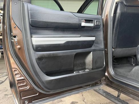 Used 2018 Toyota Tundra Limited w/ Limited Premium Package image 74