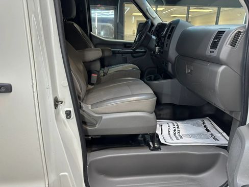 Used 2016 Nissan NV 1500 SV w/ Technology Package RWD image 32