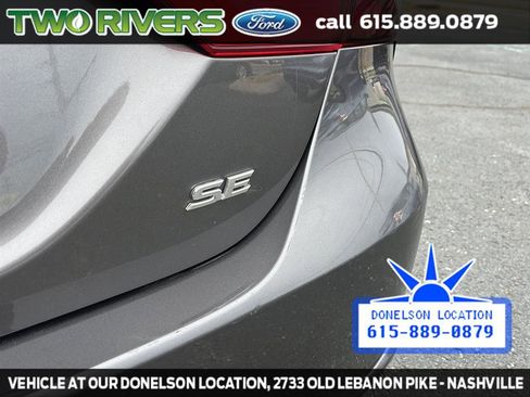 Used 2020 Toyota Camry SE image 8