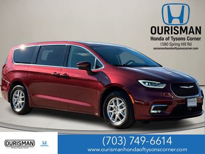 Used 2023 Chrysler Pacifica Touring-L