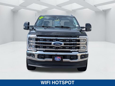 Certified 2024 Ford F250 Lariat w/ FX4 Off-Road Package AWD/4WD image 9