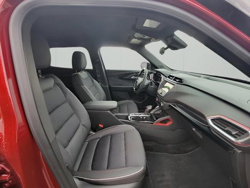 Used 2023 Chevrolet TrailBlazer RS FWD image 35