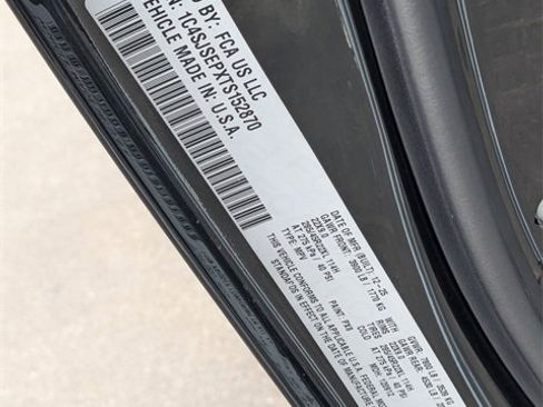 New 2026 Jeep Grand Wagoneer L Summit image 37