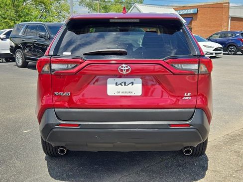Used 2023 Toyota RAV4 LE AWD/4WD image 10