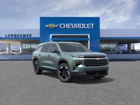 New 2027 Chevrolet Traverse LT w/ Sun and Wheel Package AWD/4WD image 25