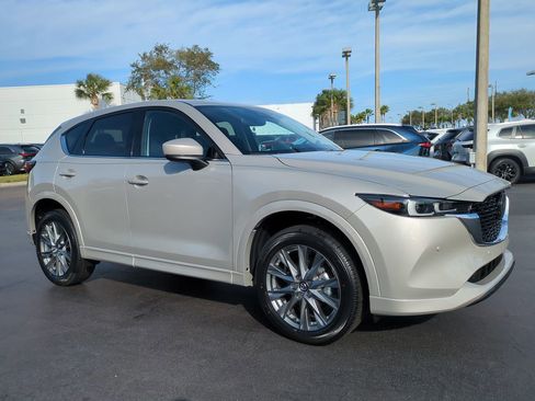 New 2025 MAZDA CX-5 AWD 2.5 S w/ Premium Plus Pkg image 2