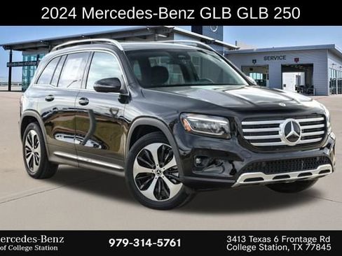Used 2024 Mercedes-Benz GLB 250 image 1