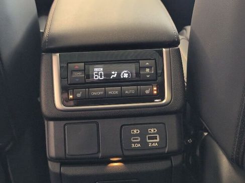 New 2026 Subaru Ascent Limited Bronze AWD/4WD image 15