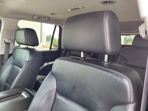 Used 2019 Chevrolet Tahoe LT w/ Luxury Package AWD/4WD image 22