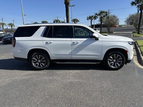 Used 2022 Chevrolet Tahoe LT w/ Luxury Package image 7