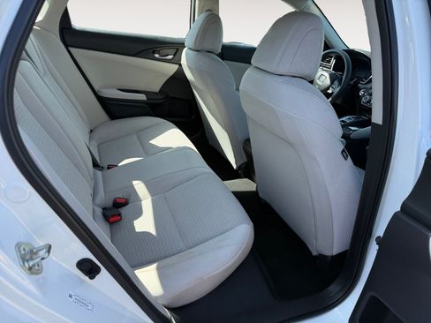Used 2021 Honda Insight EX image 18