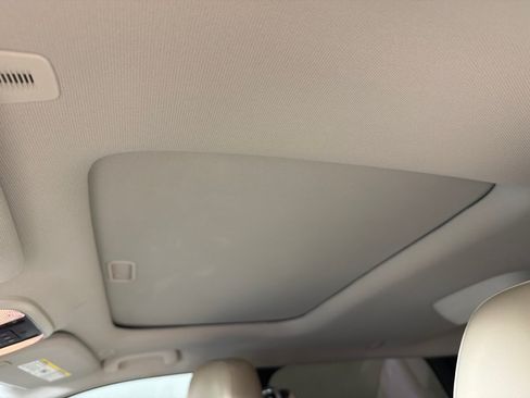 Used 2017 Dodge Durango GT w/ Premium Group AWD/4WD image 11