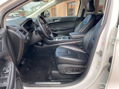Used 2023 Ford Edge Titanium AWD/4WD image 26