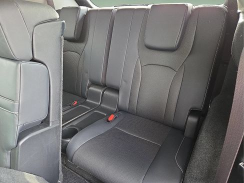 Used 2019 Lexus RX 350L AWD image 10