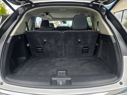 Used 2023 Acura MDX SH-AWD w/ Technology Package image 14