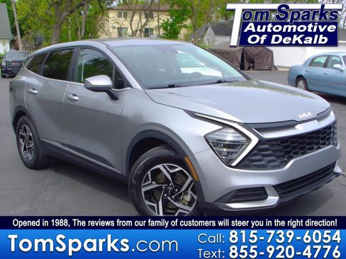 Used 2025 Kia Sportage LX FWD image 1