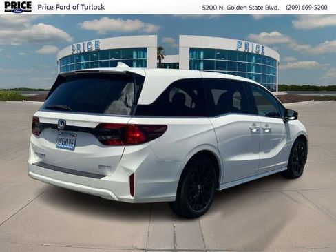 Used 2025 Honda Odyssey Sport-L image 5