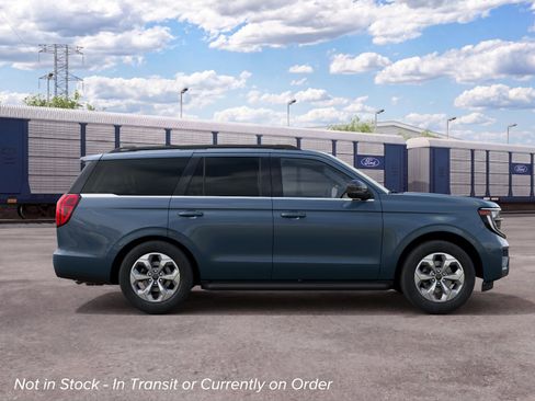 New 2027 Ford Expedition Active AWD/4WD image 5