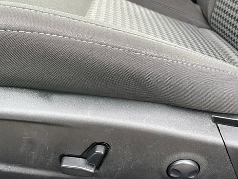 Used 2023 Dodge Charger SXT image 22