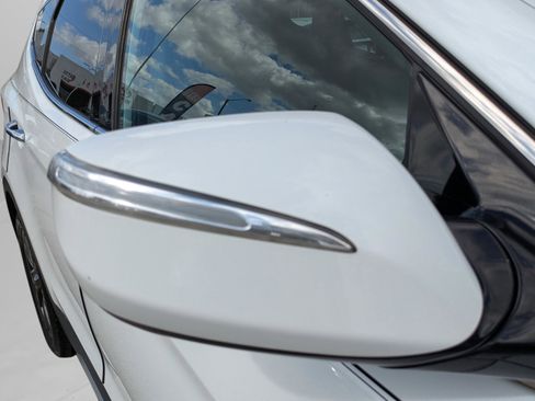 Used 2017 Hyundai Santa Fe Sport image 13