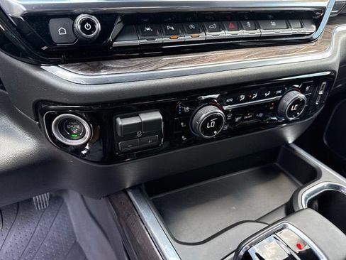 Used 2023 Chevrolet Silverado 1500 LTZ w/ Technology Package AWD/4WD image 20