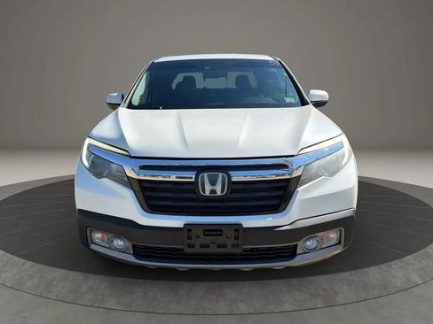 Used 2017 Honda Ridgeline RTL-E image 2