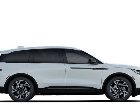 New 2026 Lincoln Nautilus Premier w/ Equipment Group 102A image 5