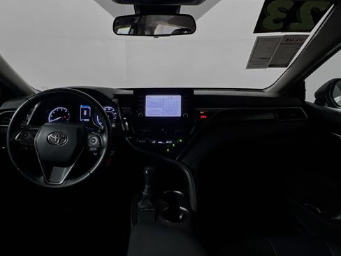 Used 2023 Toyota Camry SE FWD image 29